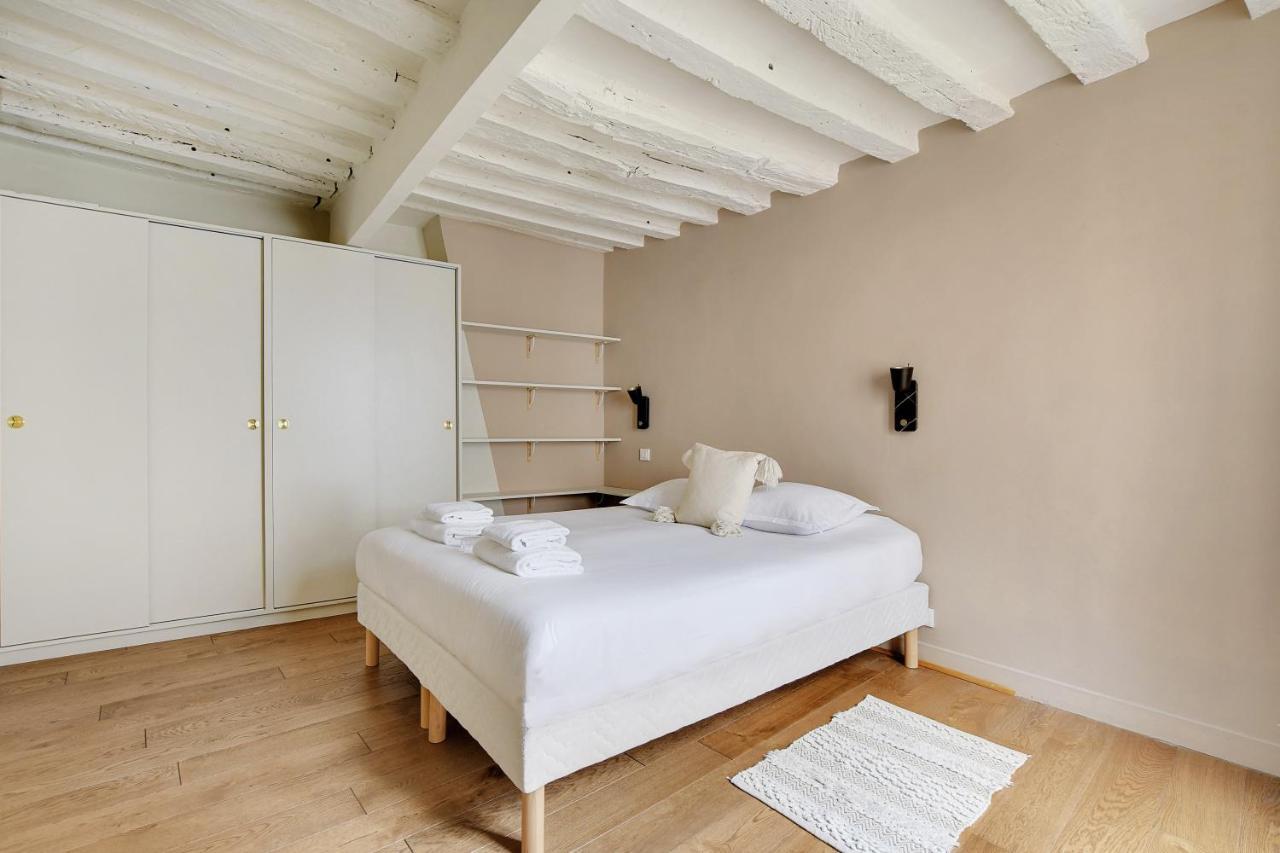 Chic Apartment -1Br-4P- Haut Marais - Republique Parigi Esterno foto